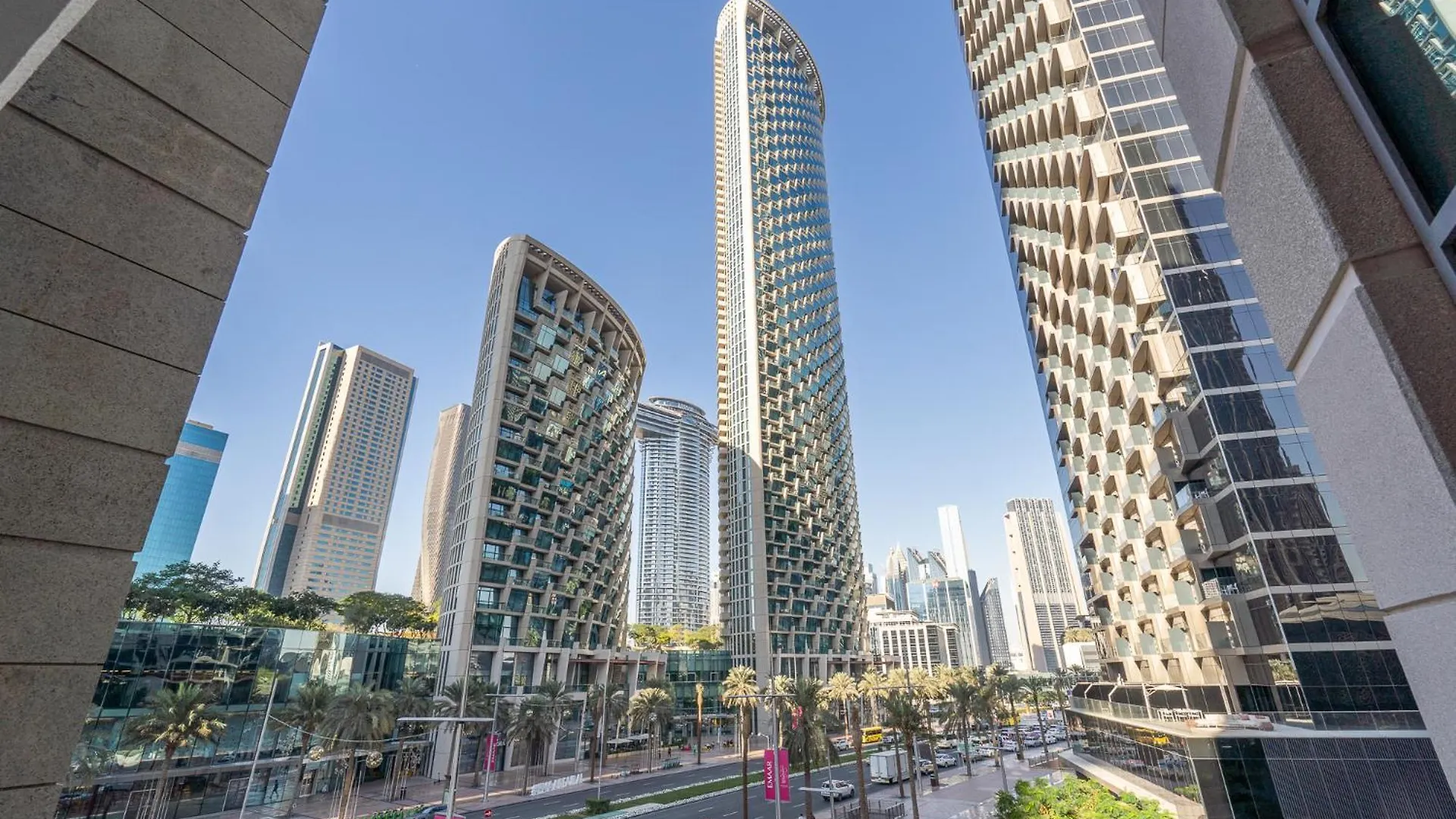 Sophisticated And Elegant 2Br In Downntown Dubai Apartment 0*,  United Arab Emirates
